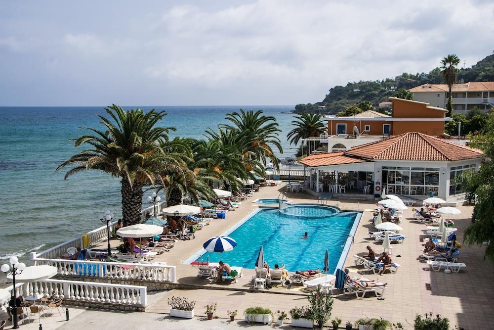 Aparthotel Paradise Argassi